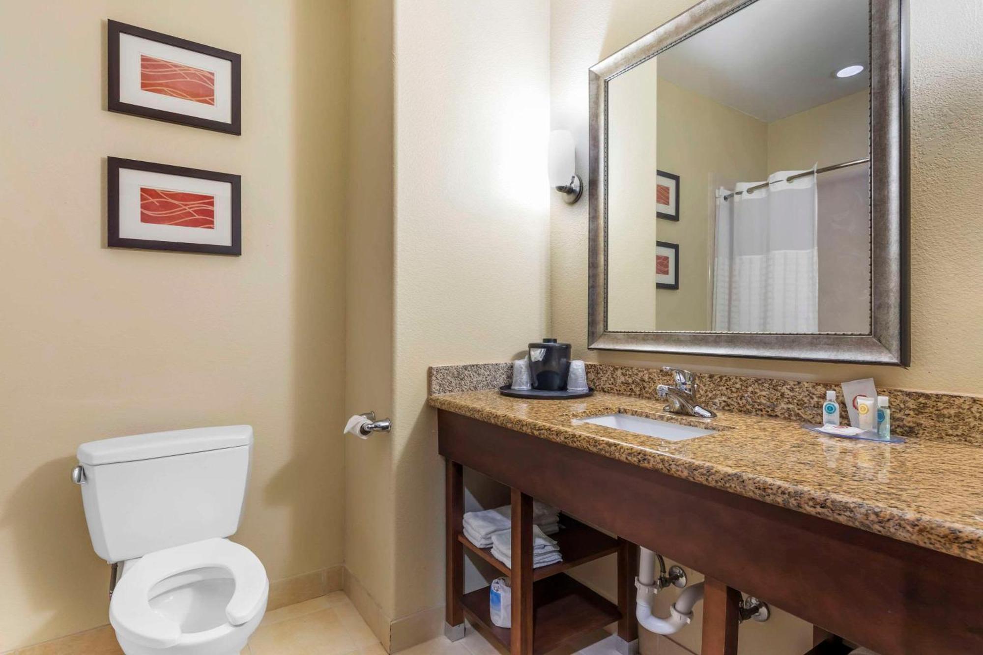 Comfort Inn & Suites Mexia Esterno foto